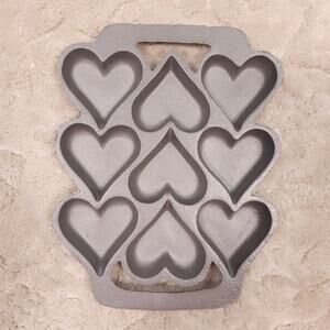 Cast Iron Shortbread Cornbread Baking Pan Hearts
